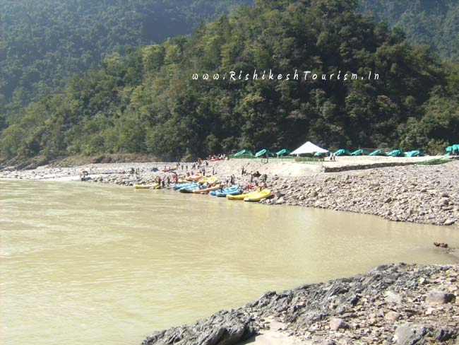 River Rafting & Camping In Rishikesh